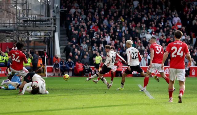 乐鱼leyu-这次体毛不越位！VAR读秒反杀，利物浦走出迷雾森林